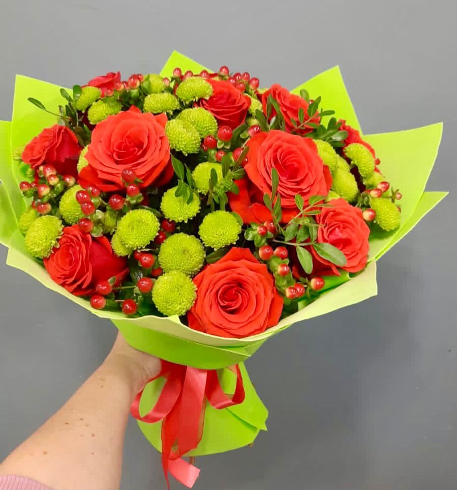 Букет цветов из: Хризантемы и Розы в Рамешках