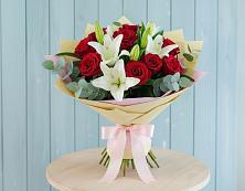 Букет цветов из:  Лилии и Розы в Рамешках