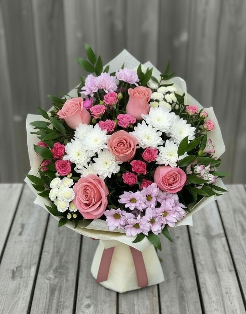 Букет цветов из: Альстромерии, Гвоздики, Розы и Хризантемы в Рамешках