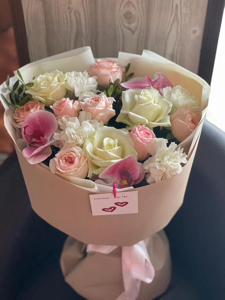 Букет цветов из: Орхидеи, Розы и Гвоздики в Рамешках