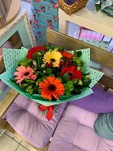 Букет цветов из:  Герберы, Хризантемы и Альстромерии #REPLACE_PRED# Рамешках