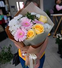 Букет цветов из:  Герберы, Розы и Хризантемы в Рамешках