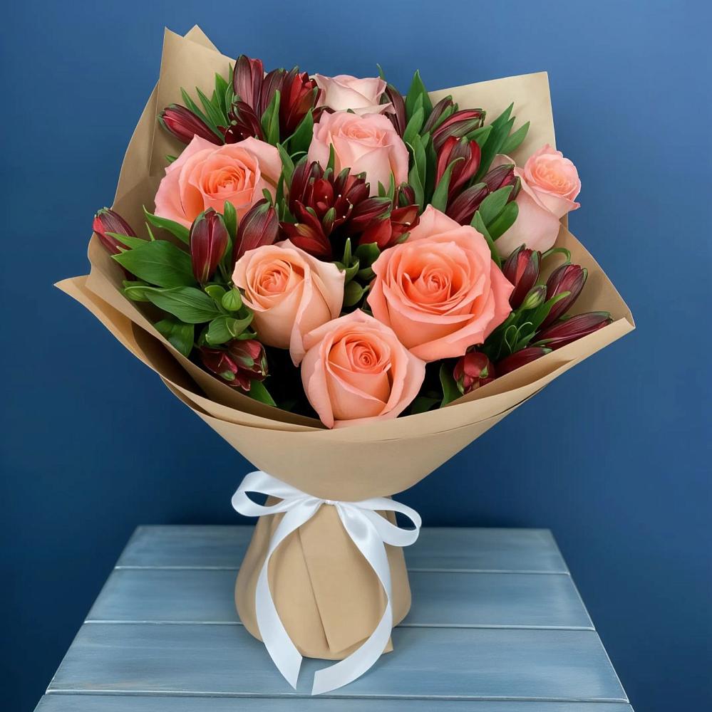 Букет цветов из: Розы и Альстромерии в Рамешках