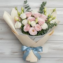 Букет цветов из:  Лизиантусы в Рамешках