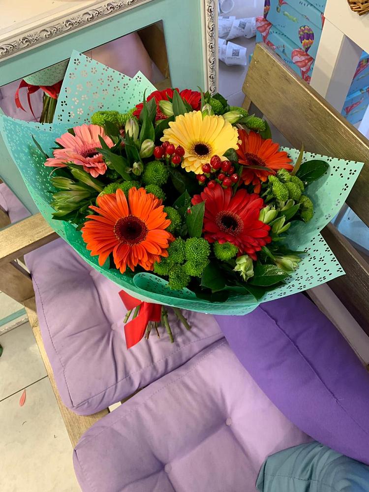 Букет цветов из: Герберы, Хризантемы и Альстромерии в Рамешках