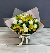 Букет цветов из:  Орхидеи и Розы в Рамешках