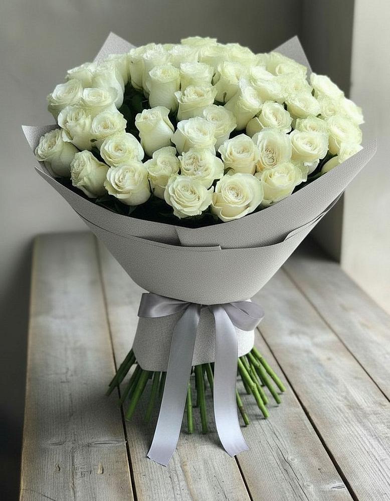 Букет 35 Белых роз в Рамешках