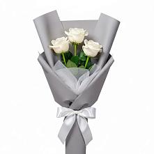 Букет 3 белые розы в Рамешках