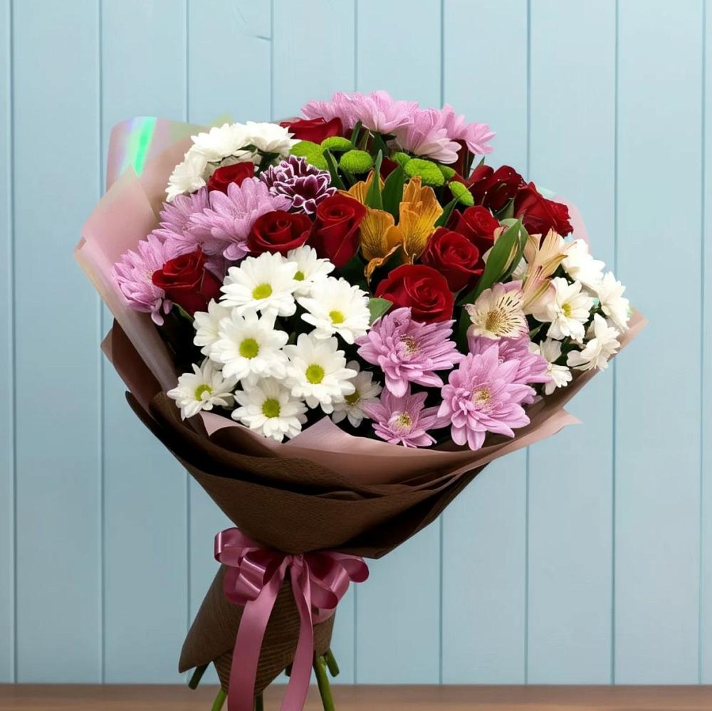 Букет цветов из: Розы, Хризантемы и Альстромерии в Рамешках