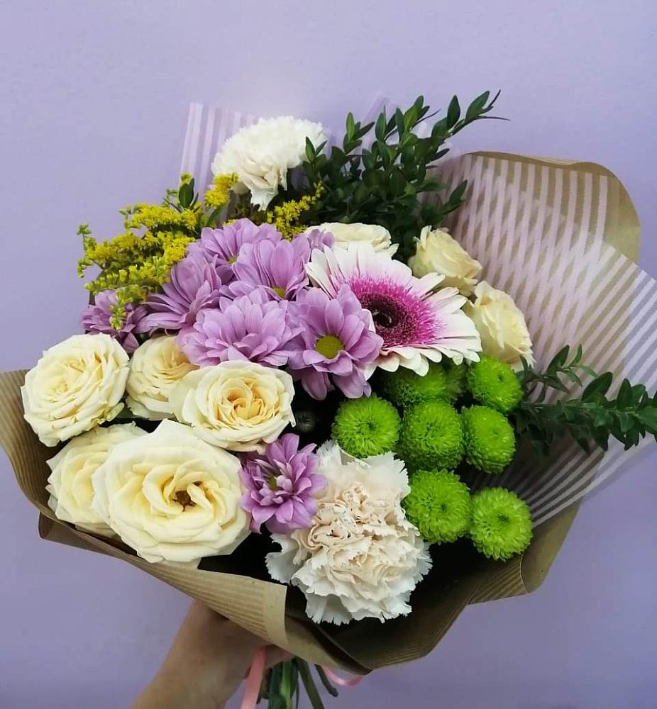 Букет цветов из: Хризантемы, Розы, Гвоздики и Герберы в Рамешках