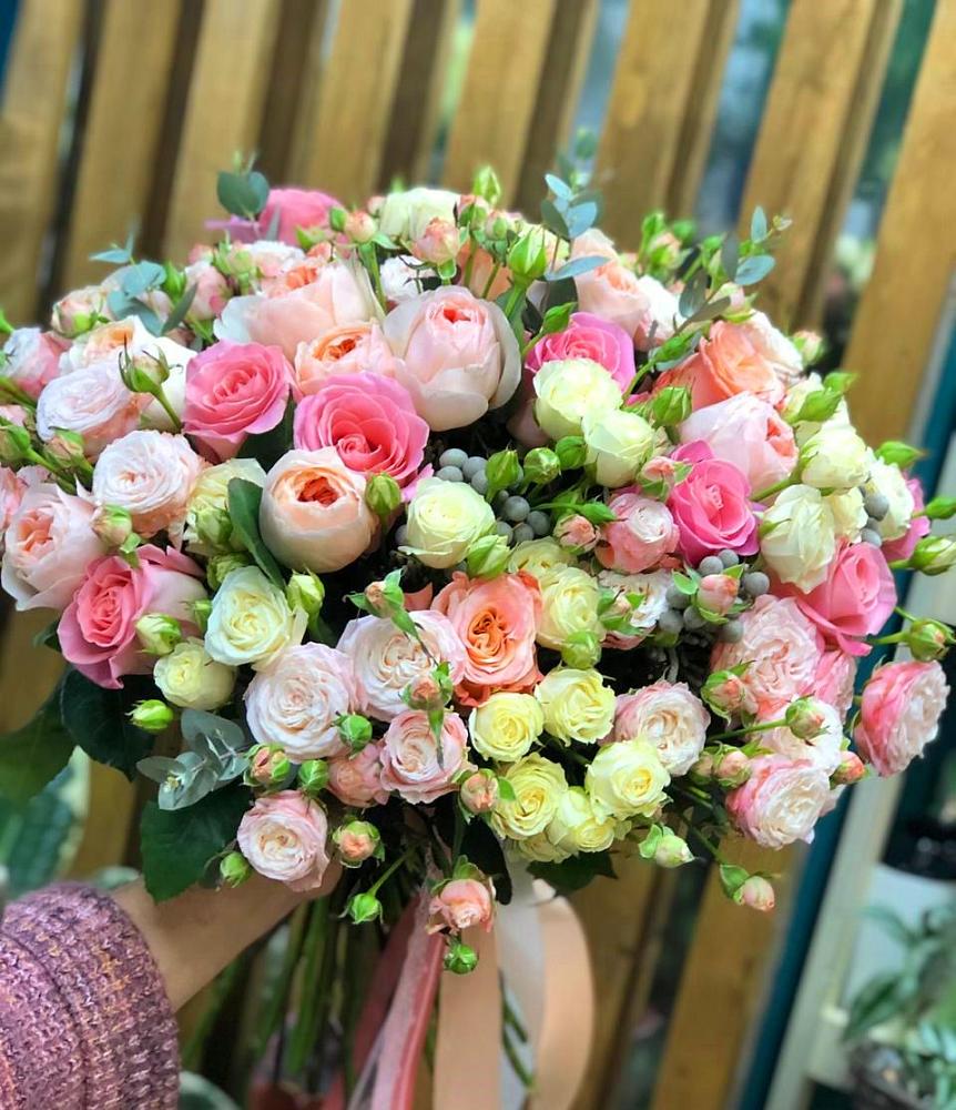 Букет цветов из: Розы в Рамешках