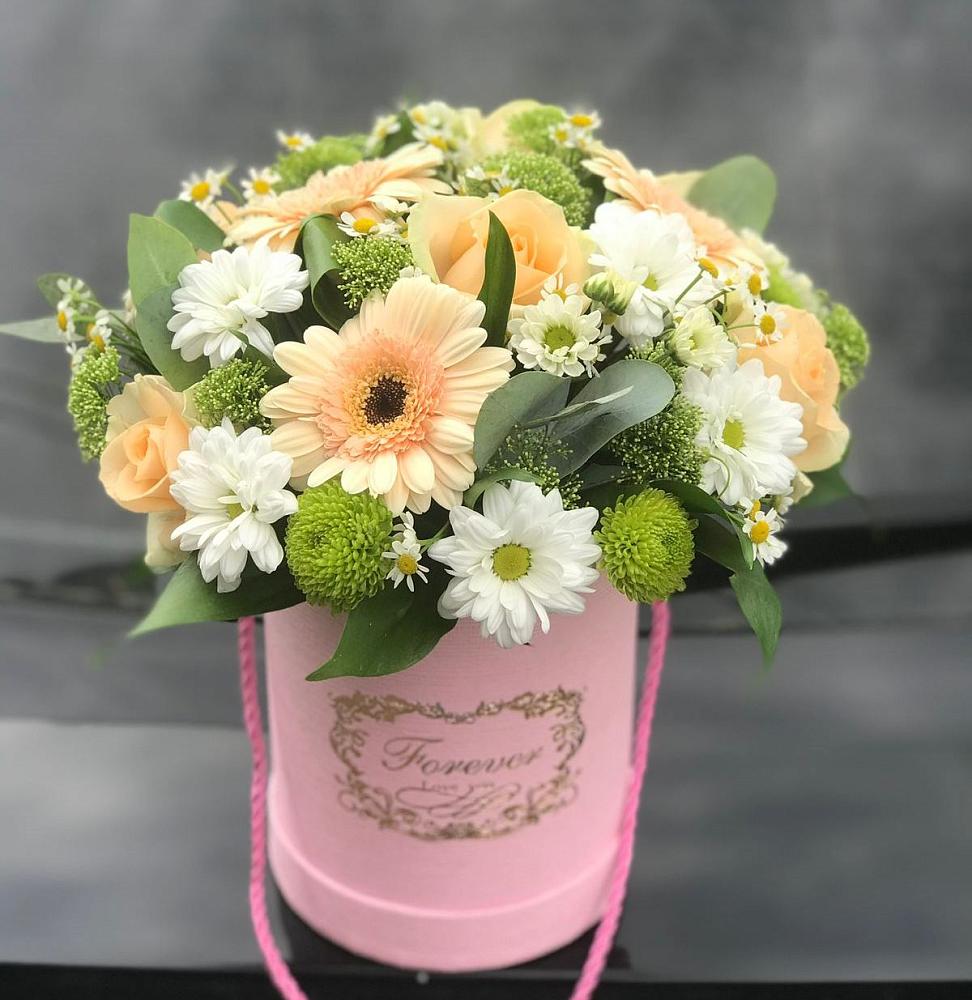 Цветочная композиция из Розы, Герберы и Хризантемы в шляпной коробке в Рамешках