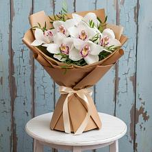 Букет цветов из:  Орхидеи и Розы в Рамешках